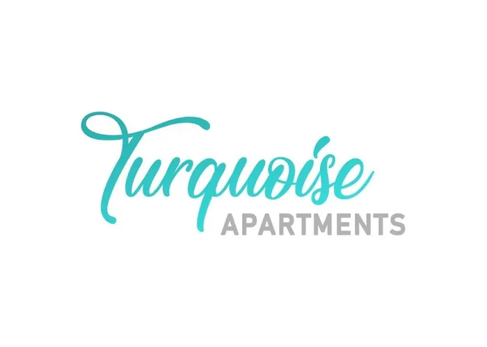 Quiet Marina Gardens Apartment